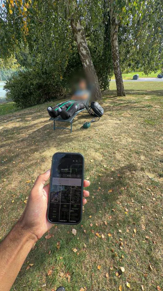 Séance au parc suivie sur smartphone